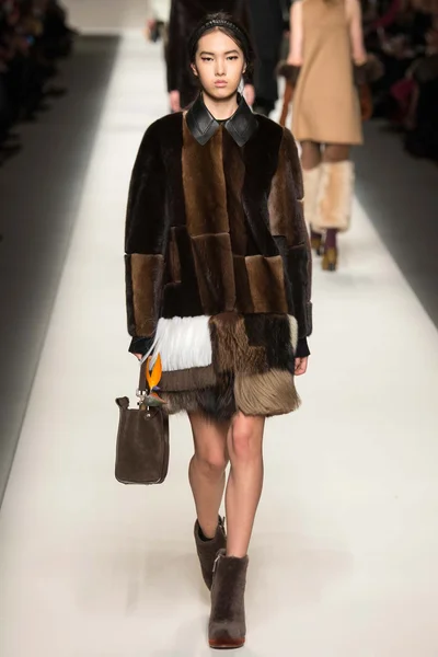 Look 31